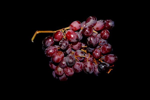 red grapes resveratrol